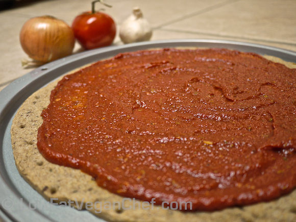 Quick and Easy Thick Plant Based Pizza Sauce (Oil-Free Vegan Recipe)