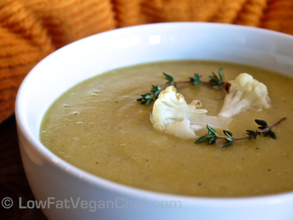 Low Fat Vegan Oil Free Roasted Garlic Cauliflower Soup