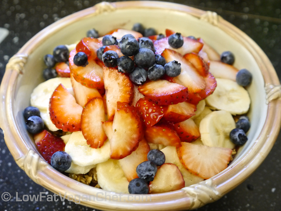 Acai Banana Berry Bowl Recipe